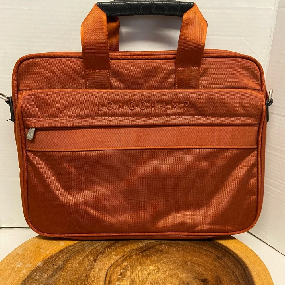 LongChamp Burnt Orange Laptop Messenger Bag & Laptop Folder sleeve